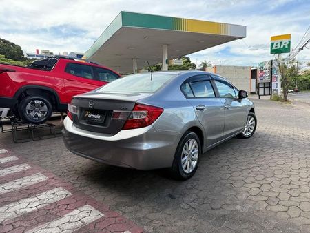 Civic LXS 1.8 i-VTEC (Aut) (Flex)