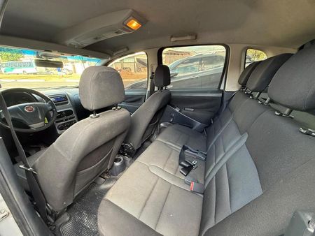 Idea Attractive 1.4 8V (Flex)