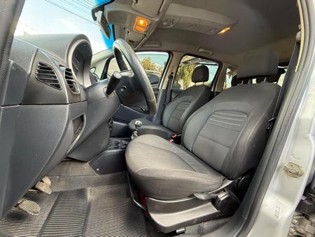 Idea Attractive 1.4 8V (Flex)