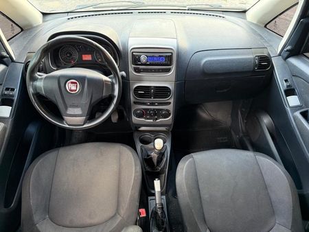 Idea Attractive 1.4 8V (Flex)