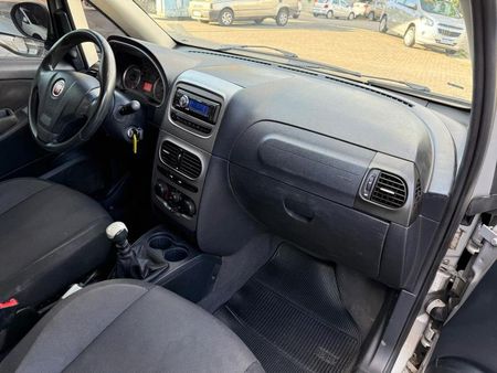 Idea Attractive 1.4 8V (Flex)