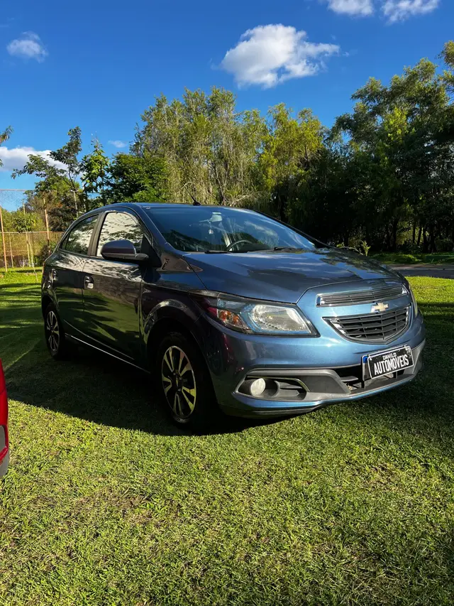 Carro Chevrolet Onix 2015 1.4 LTZ SPE/4