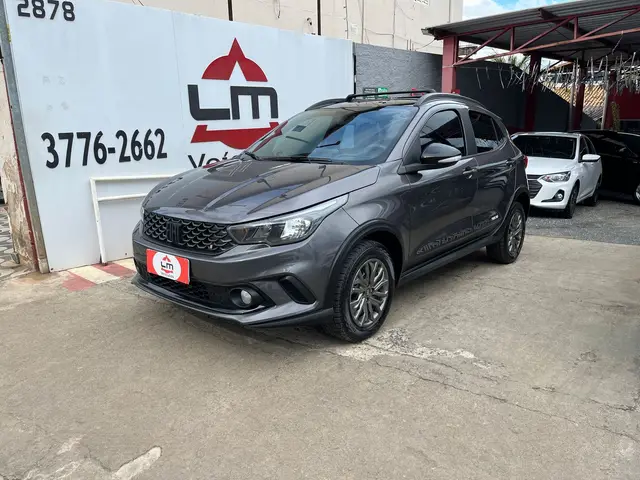 Carro Fiat Argo 2021 Trekking 1.3 (Flex)