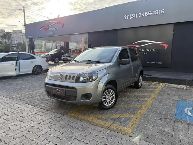 Carro Fiat Uno 2016 Vivace 1.0 8V (Flex) 2p