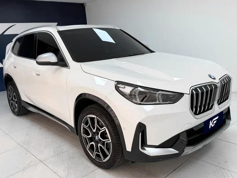 BMW X1 sDrive20i X Line 2.0 Turbo (Aut.)