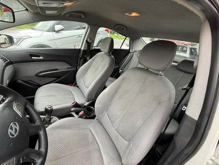 HB20S 1.6 Comfort Plus (Aut) (Flex)
