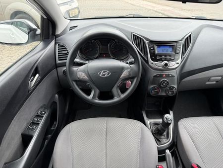 HB20S 1.6 Comfort Plus (Aut) (Flex)