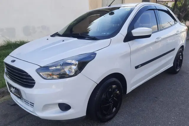 Carro Ford Ka Sedan 2015 SE 1.5 16v (Flex)