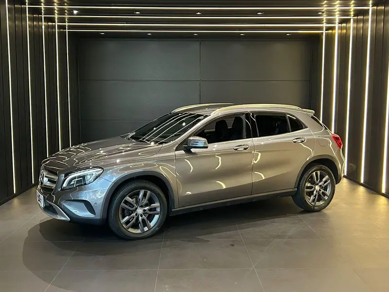 Mercedes-Benz GLA 200 GLA 200 1.6 Advance