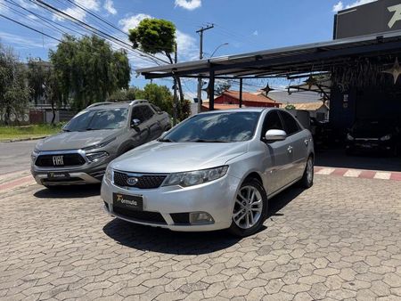 Cerato EX 1.6 16V E.273(aut)