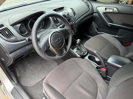 Cerato EX 1.6 16V E.273(aut)