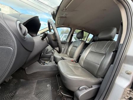 Sandero Stepway Hi-Flex 1.6 16V