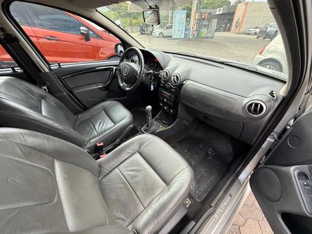 Sandero Stepway Hi-Flex 1.6 16V