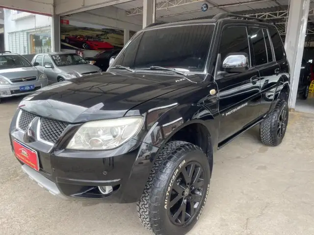 Carro Mitsubishi Pajero TR4 2011 2.0 16V (Flex)