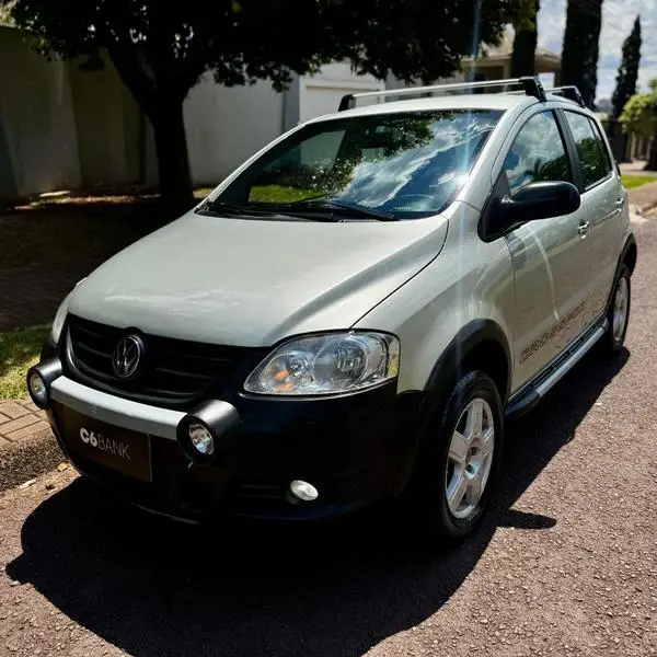 Carro Volkswagen CrossFox 2009 1.6 (Flex)
