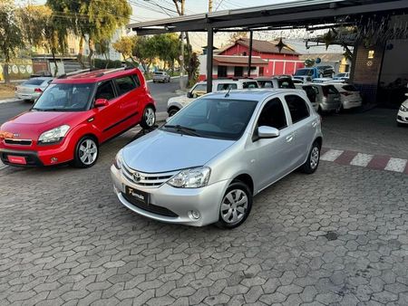 Etios X 1.3 (Flex)
