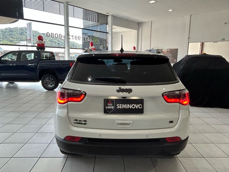 Compass 2.0 TDI Série S Auto 4x4