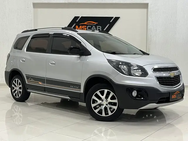 Carro Chevrolet Spin 2015 Activ  1.8 (Flex) (Aut)
