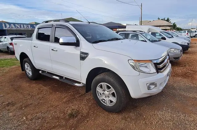 Carro Ford Ranger Cabine Dupla 2015 Ranger 3.2 XLT CD 4x4 (Aut)