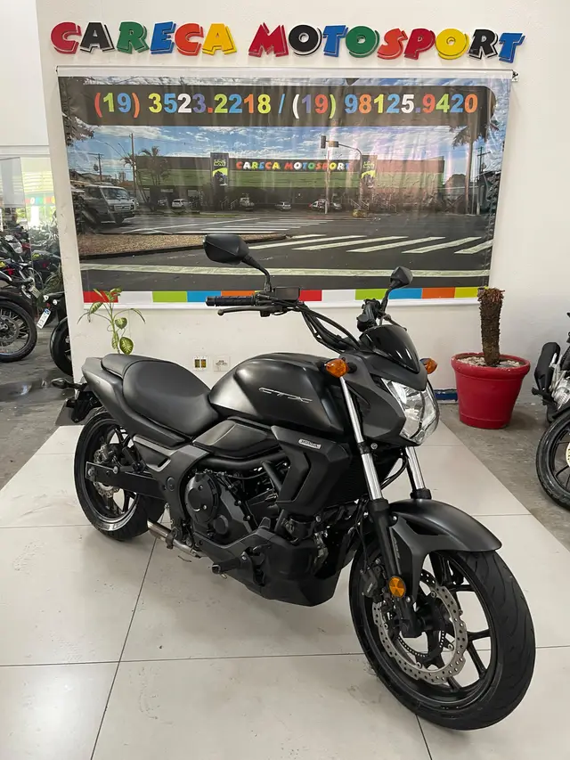 Carro Honda CTX 700 2014 N