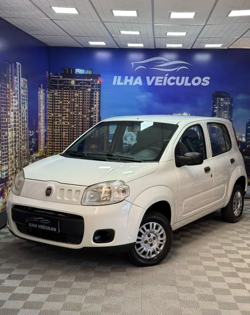 Fiat Uno Vivace Celeb. 1.0 8V (Flex) 4p