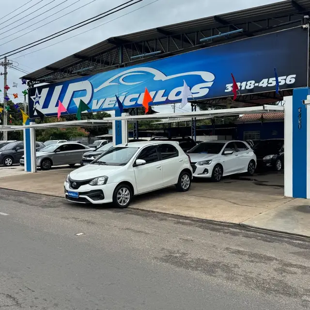 Carro Toyota Etios 2019 X Plus 1.5 (Flex)
