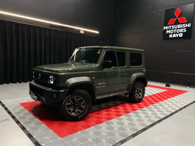 Carro Suzuki Jimny Sierra 2023 4Style 1.5 AllGrip (Aut.)