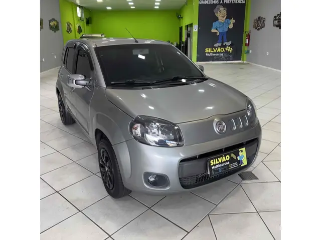 Carro Fiat Uno 2011 Vivace 1.0 8V (Flex) 4p