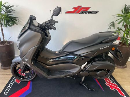 NMax Connected 160