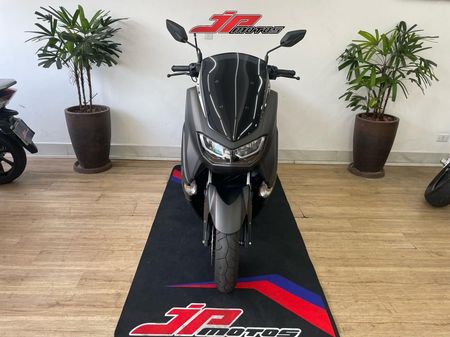 NMax Connected 160