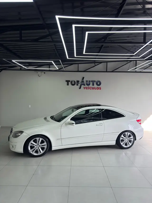 Carro Mercedes-Benz Classe CLC 2010 CLC 200 Kompressor