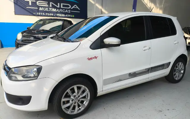 Carro Volkswagen Fox 2014 1.6 VHT Rock in Rio (Flex)