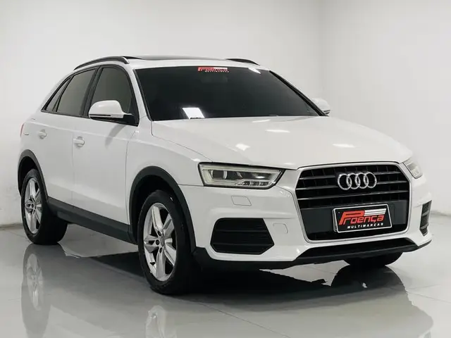 Carro Audi Q3 2016 1.4 TFSI Ambiente S Tronic
