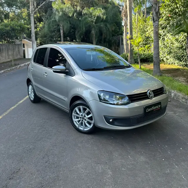 Carro Volkswagen Fox 2013 1.6 VHT Prime (Flex)