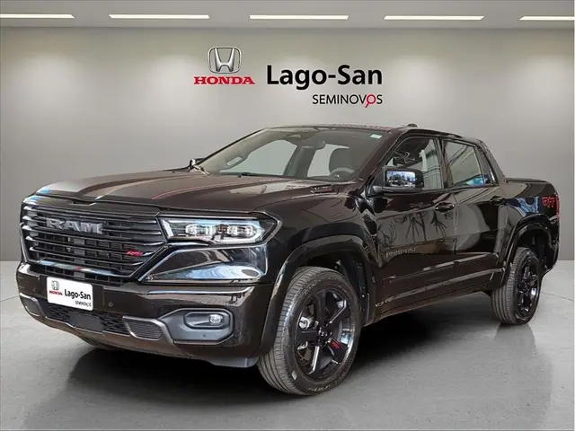 Carro RAM Rampage 2024 R/T 2.0 Turbo