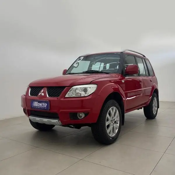 Carro Mitsubishi Pajero TR4 2012 2.0 16V 4X4 (Flex)