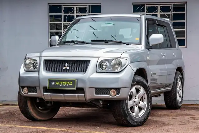 Carro Mitsubishi Pajero TR4 2007 2.0 16V (aut)