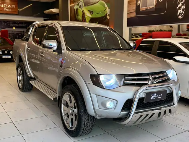 Carro Mitsubishi L200 Triton Sport 2015 2.4 HLS (Flex)