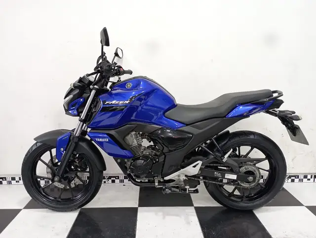 Carro Yamaha Fazer FZ15 2023 ABS