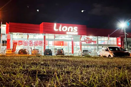 Fachada da loja Veículos à venda em  Lions Barra Mansa - Barra Mansa - RJ | Mobiauto