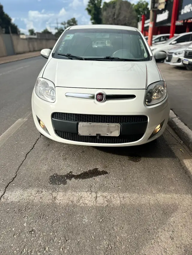 Carro Fiat Palio 2017 Attractive 1.0 Evo (Flex)