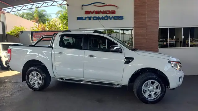 Carro Ford Ranger Cabine Dupla 2013 Ranger 2.5 Flex 4x2 CD XLT