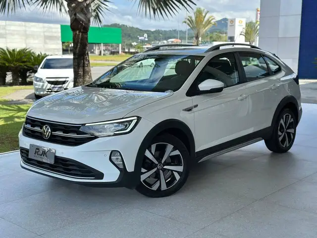 Carro Volkswagen Nivus 2021 Highline 1.0 Turbo (Aut.)