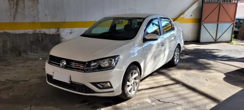 Volkswagen Voyage 1.6 MSI 16V (Flex)