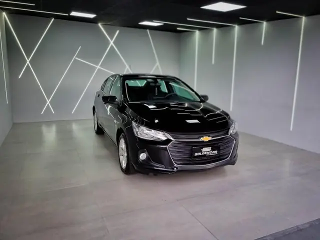 Carro Chevrolet Onix Plus 2023 LT 1.0