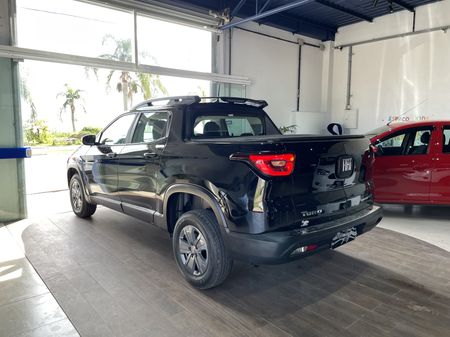 Toro Freedom 1.8 AT6 4x2 (Flex)