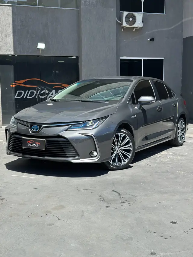 Carro Toyota Corolla 2023 Altis Hybrid Premium 1.8 Flex