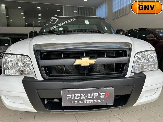Carro Chevrolet S10 Cabine Simples 2011 S10 Advantage 4x2 2.4 (Flex) (Cab Simples)