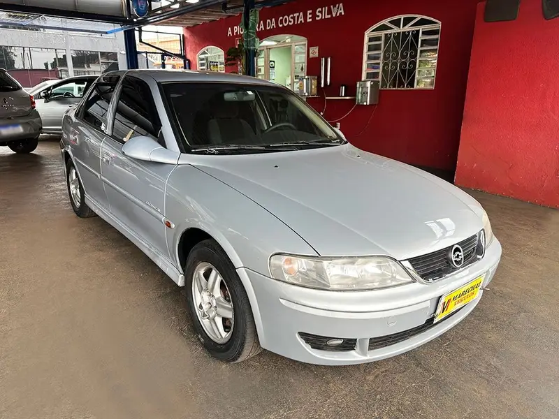 Chevrolet Vectra Expression 2.2 8V
