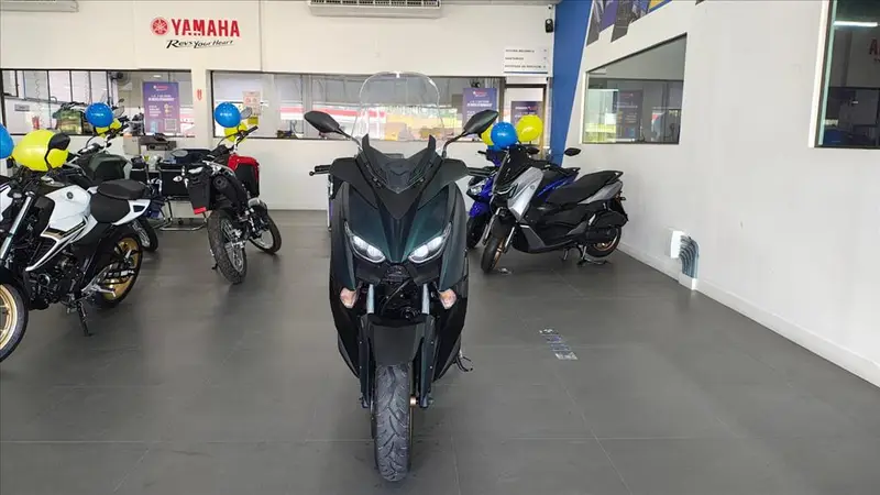Yamaha XMax ABS